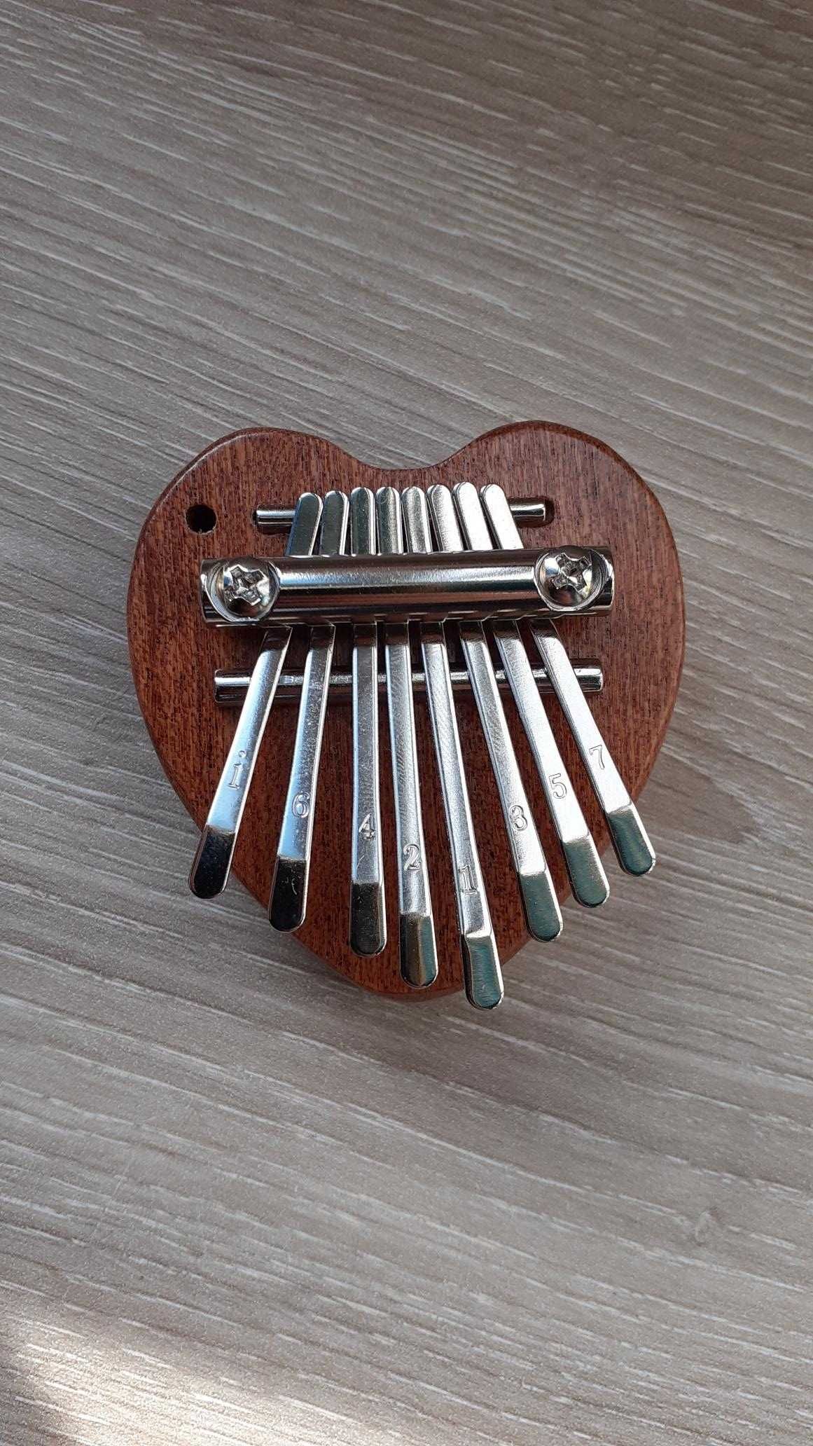 Kalimba coração instrumento musical NOVO valentim