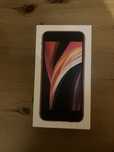 Pudelko iPhone SE 2020 red