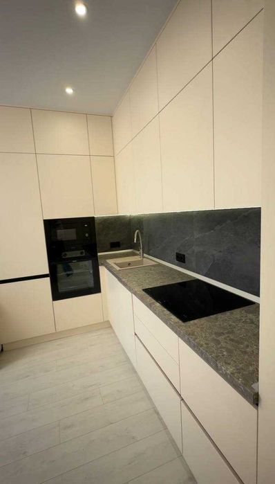 Продам однокомнатную квартиру в ЖК 65 Жемчужина на Краснова