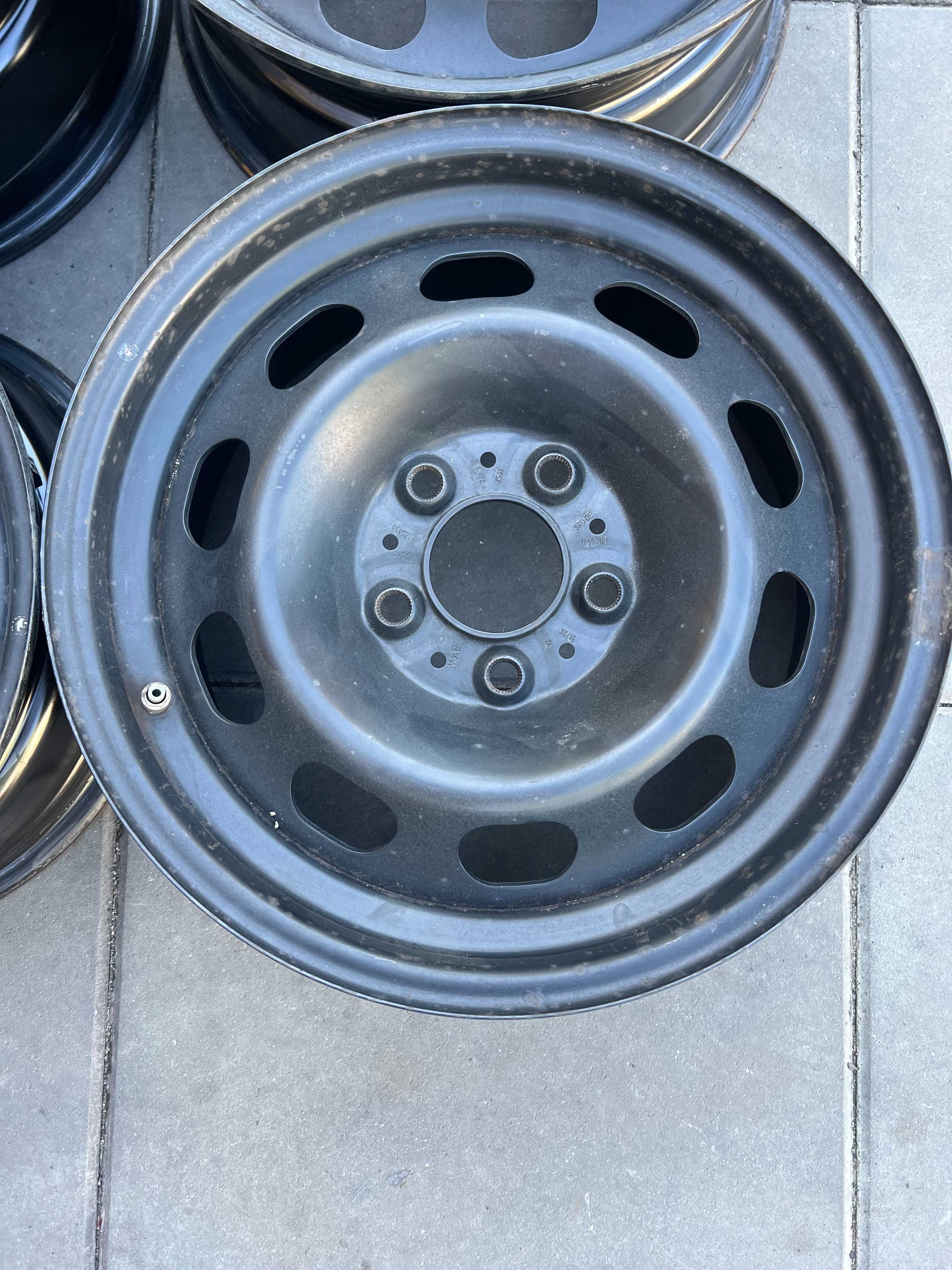 Felgi stalowe 7Jx16H2 ET31 5x120 BMW F30 F36 E91 z czujnikiem TPMS
