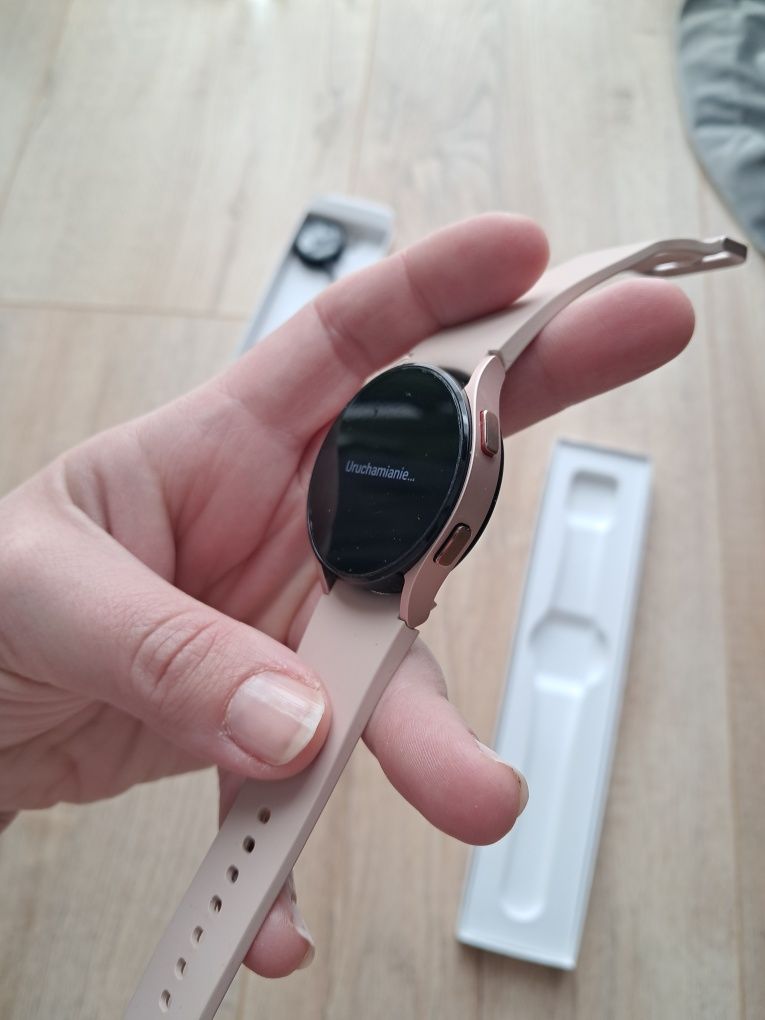 Samsung Galaxy Watch 4 LTE pink gold