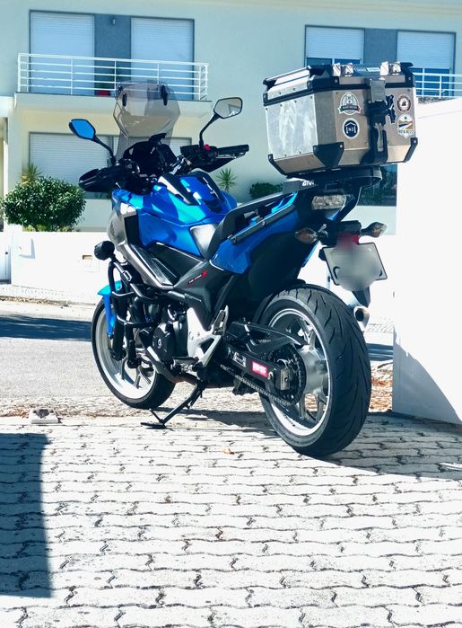 Honda NC750X - Cx Manual