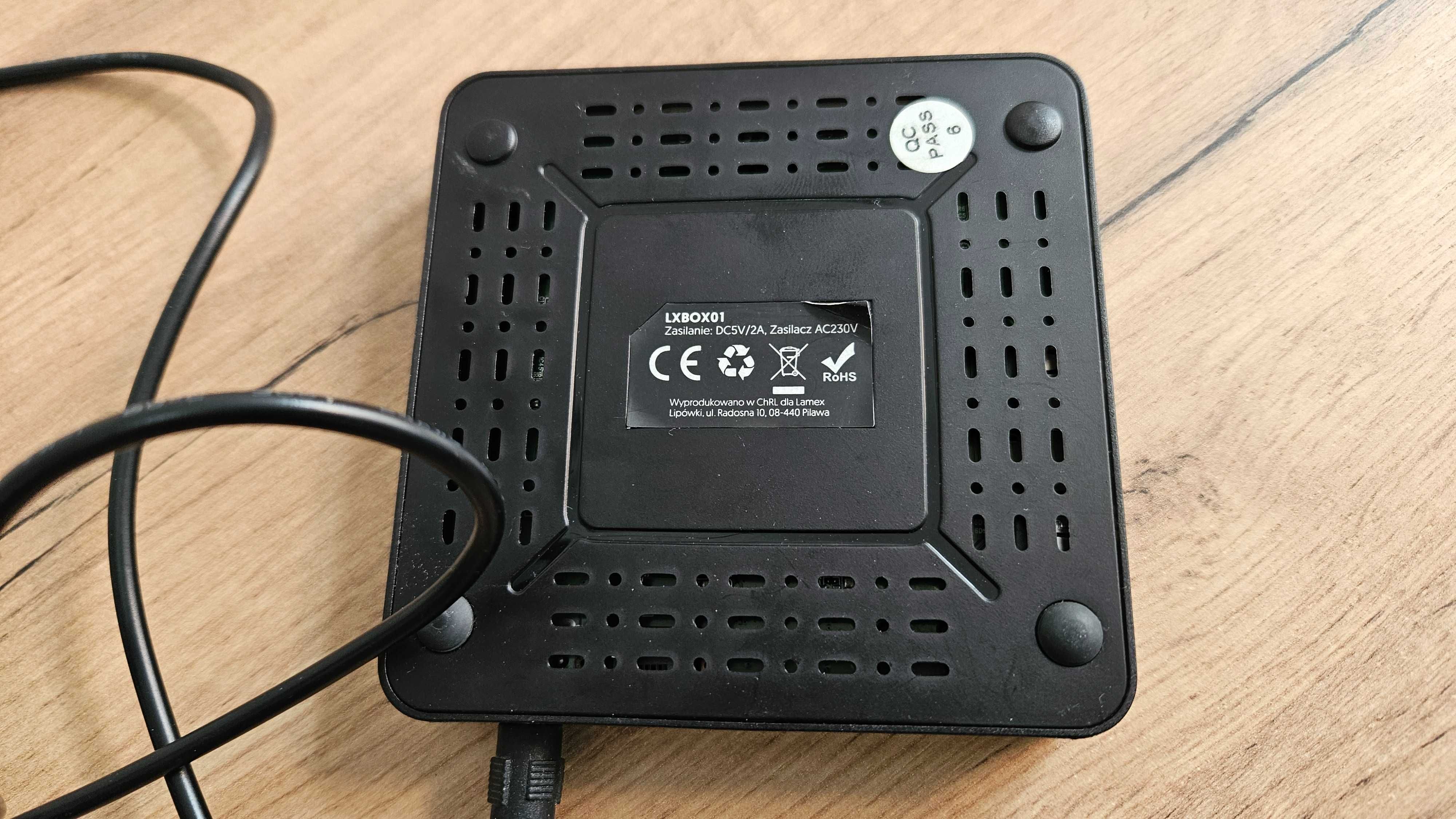 Przystawka SMART TV BOX android NETFLIX