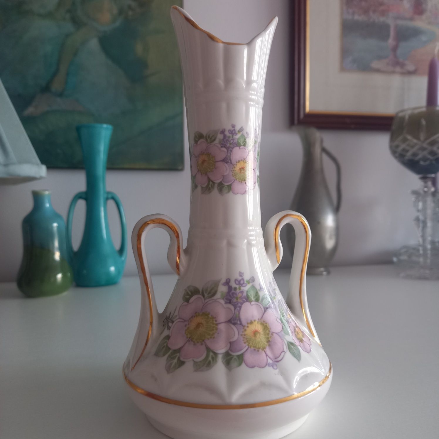 Luksusowy flakon Royal Tara irlandzki porcelana kostna wazon biały