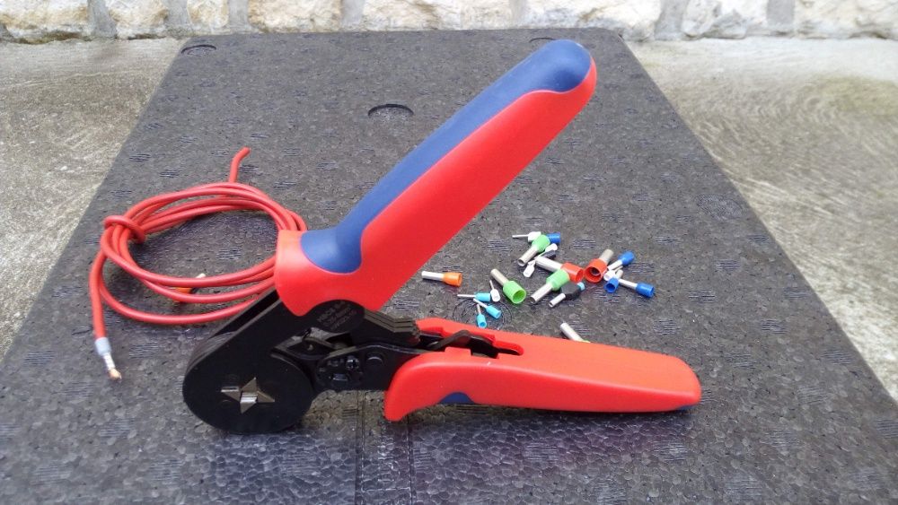 Alicate de cravar ponteiras