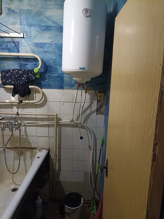 Продам двухкомнатную квартиру по улице  Черняховмкого ( Сагайдачного )