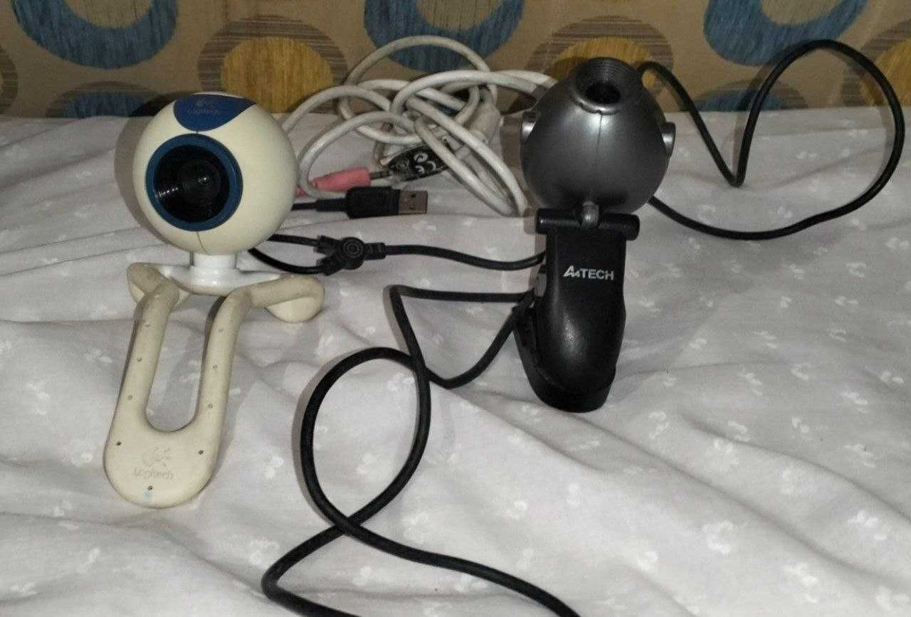 2 вебкамери одним лотом Logitech V-UAP14 і A4TECH PK-336MB