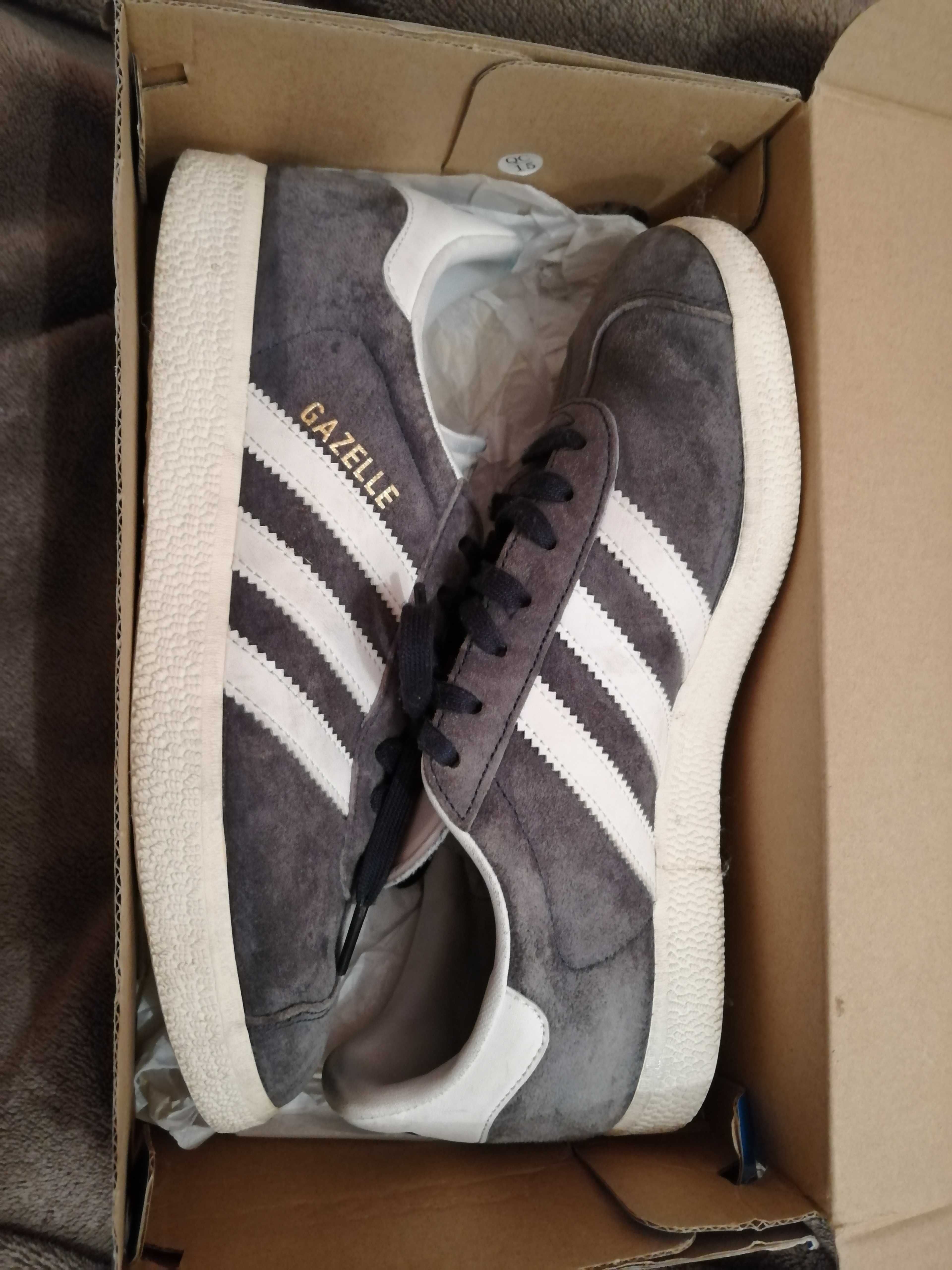 Ténis Adidas gazelle portes incluídos