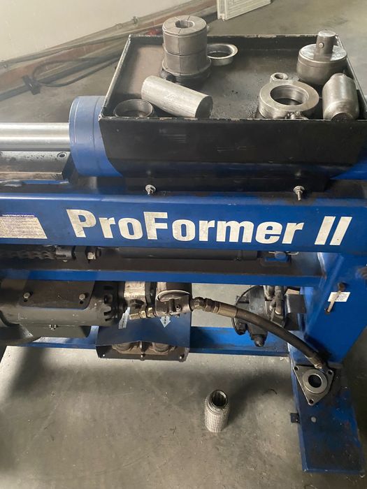 Giętarka do rur prawie nowa