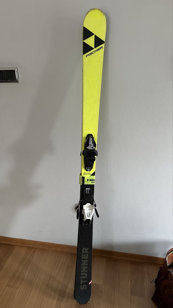 narty freestyle fischer stunner 161 twin tip