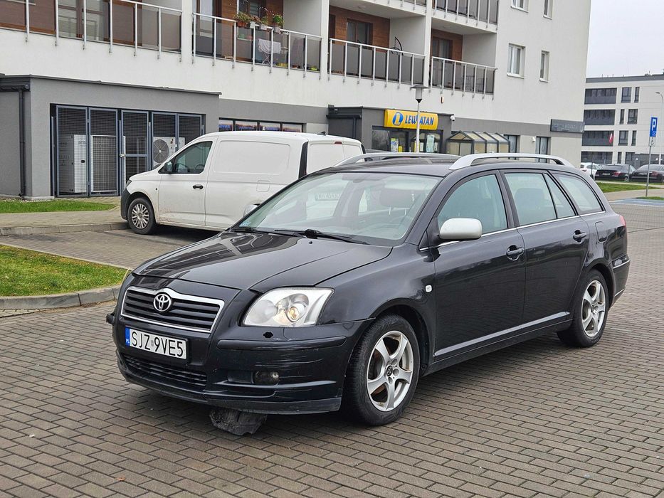 REZERWACJA Toyota Avensis T25 1.8 VVTi beznyna + gaz LPG (uszkodzona)