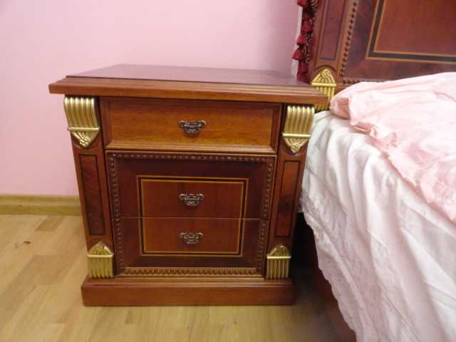 Спальня деревянная шпон Италия