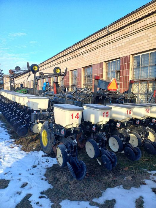 Сівалка Kinze-Bauer DB32