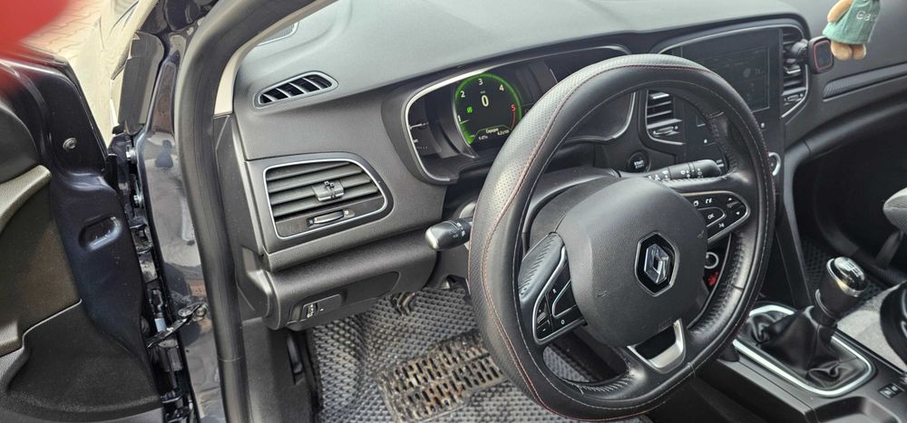 Рено меган 4/Renault Megane IV покоління 2017 рік 10 міс. 1.5 дизель