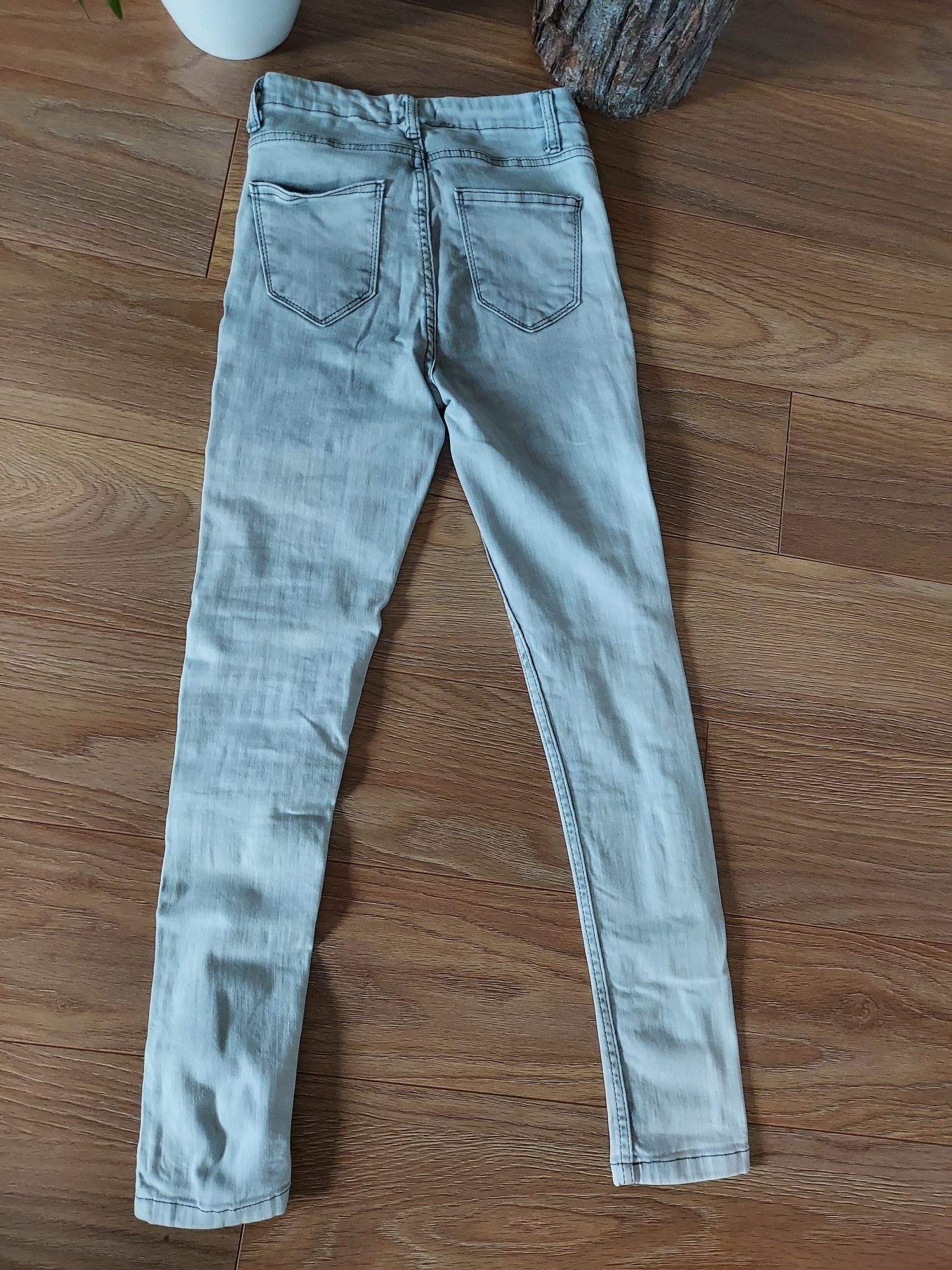 Spodnie jeans rozmiar S