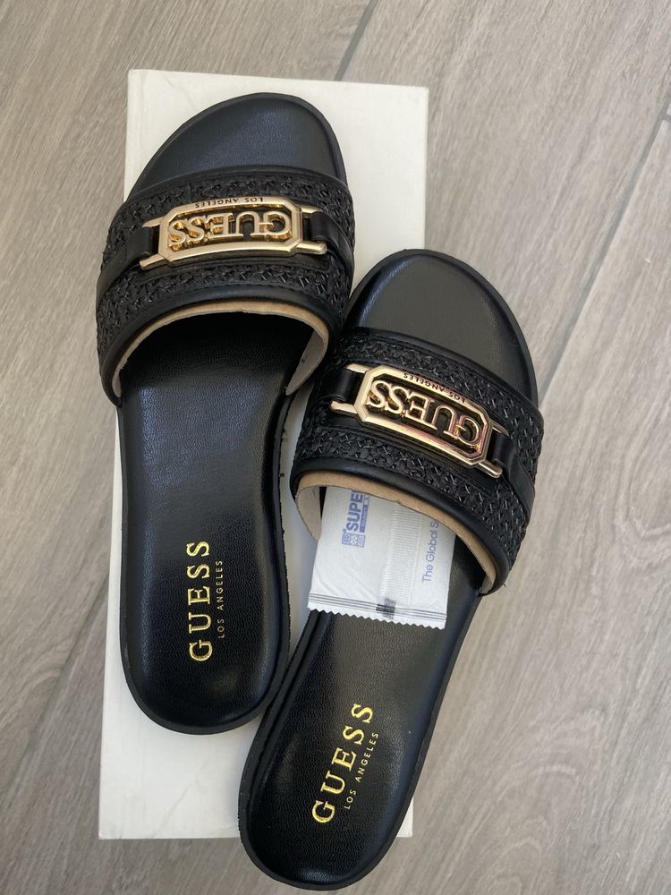 Шльопанці Guess, оригінал. Шльопки жіночі, чорні. Розмір в наявн 8