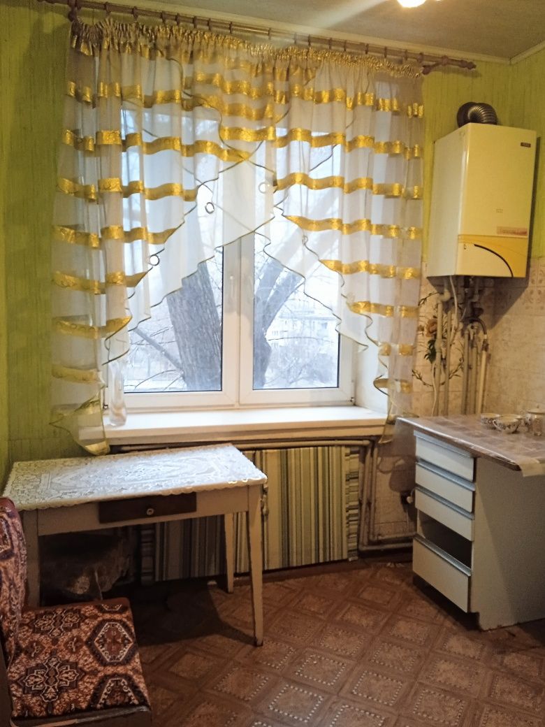 Продам квартиру 2 кім. з АГО в центрі міста