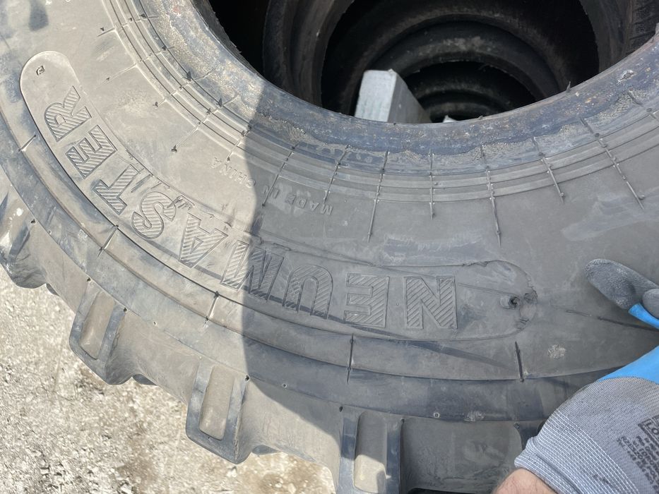 Шини Neumaster 1300x530/533 (до Краз Камаз)