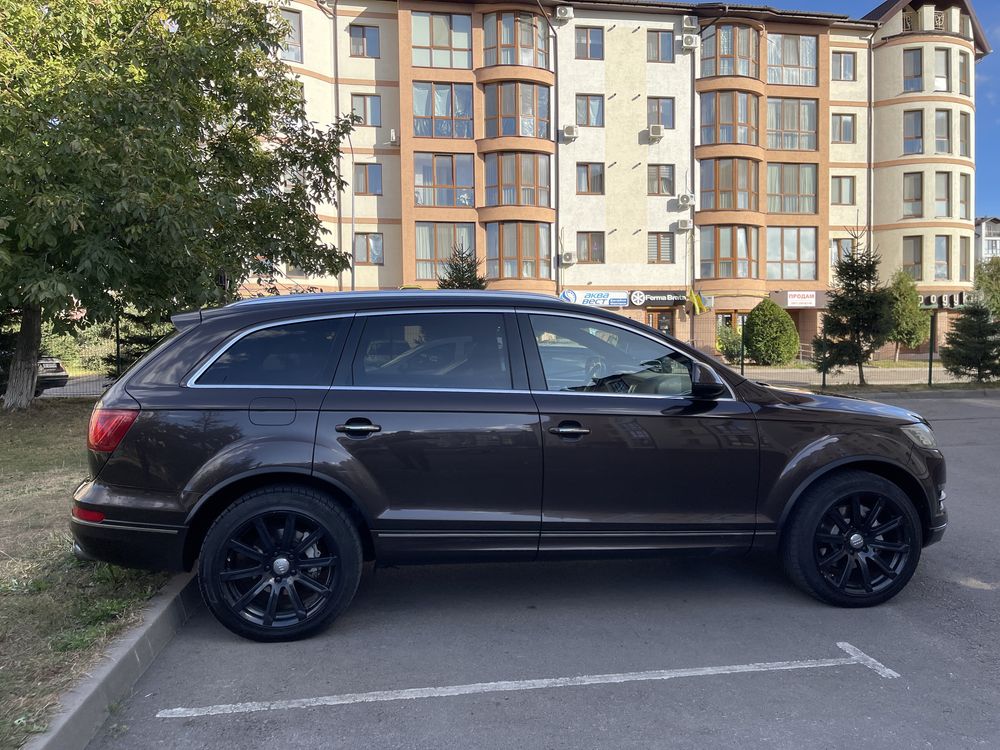 Audi q7 європейка, не бита та не фарбована