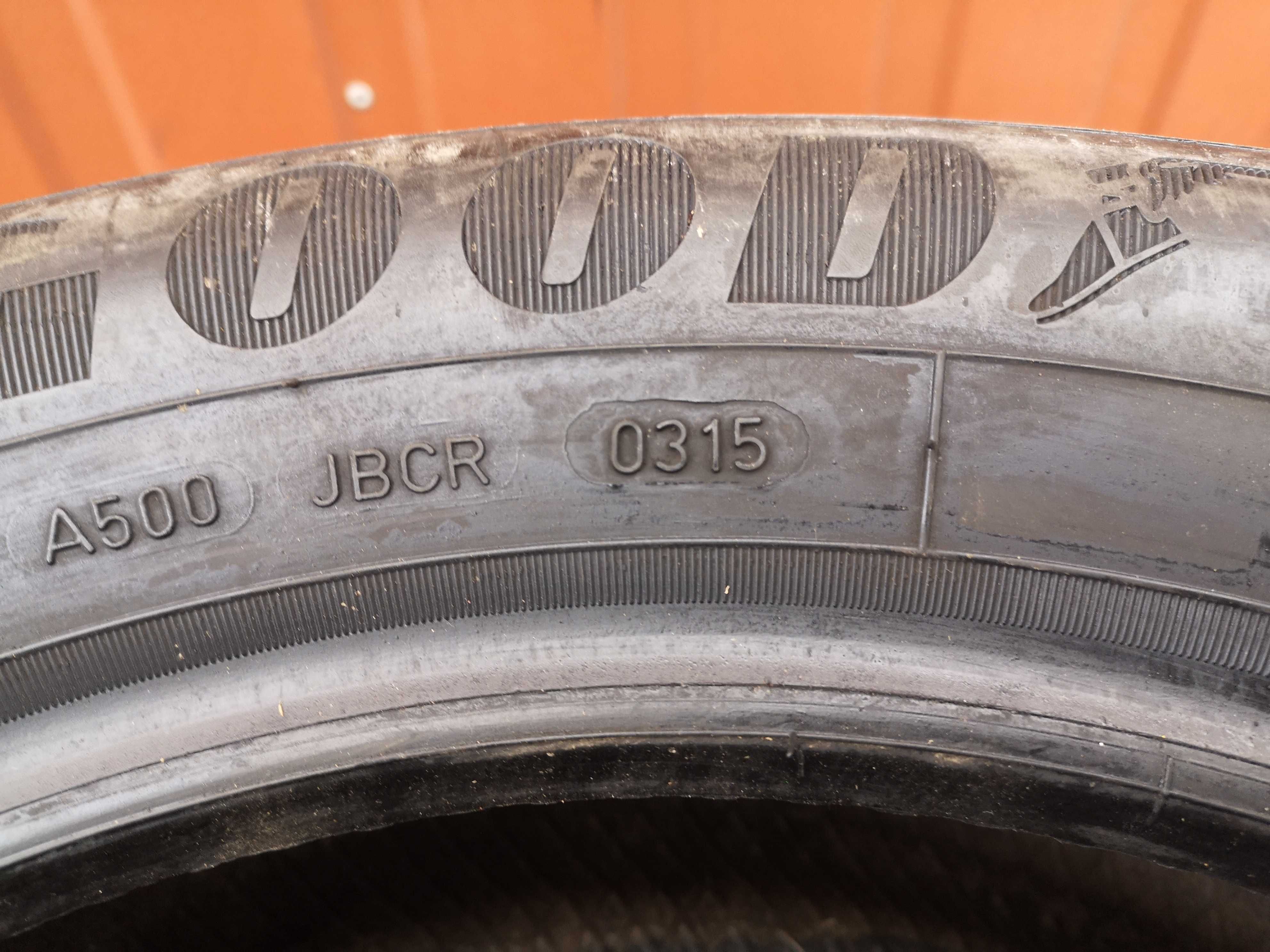 225/55 R17 101W - GoodYear Efficient Grip Performance (1 sztuka)