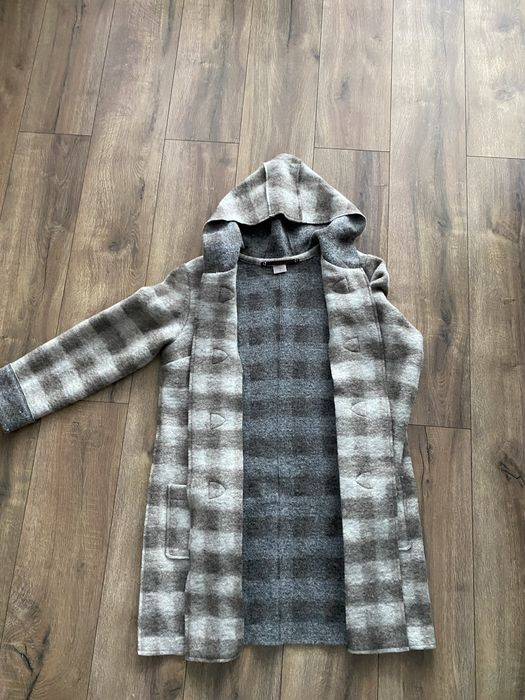 Damski płaszcz Bialcon rozmiar 44