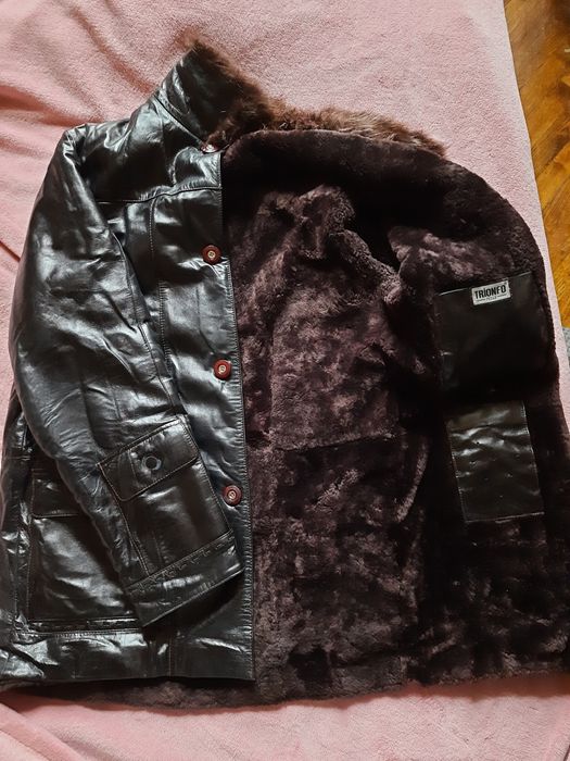 Продам мужскую кожаную дубленку