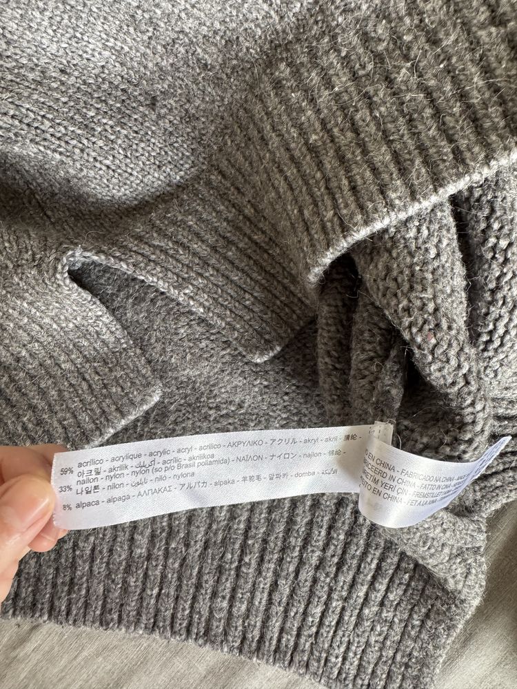 Zara светр шерстяний М