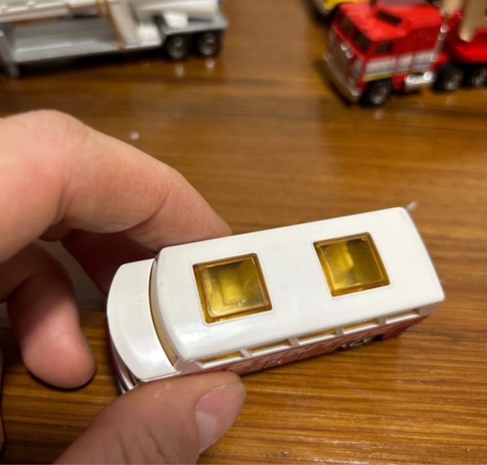 Matchbox Airport Coach