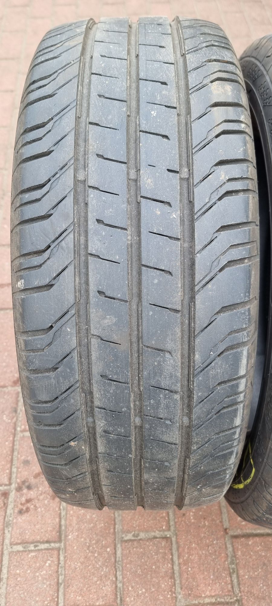 225/55r17C Continental 2sztuki