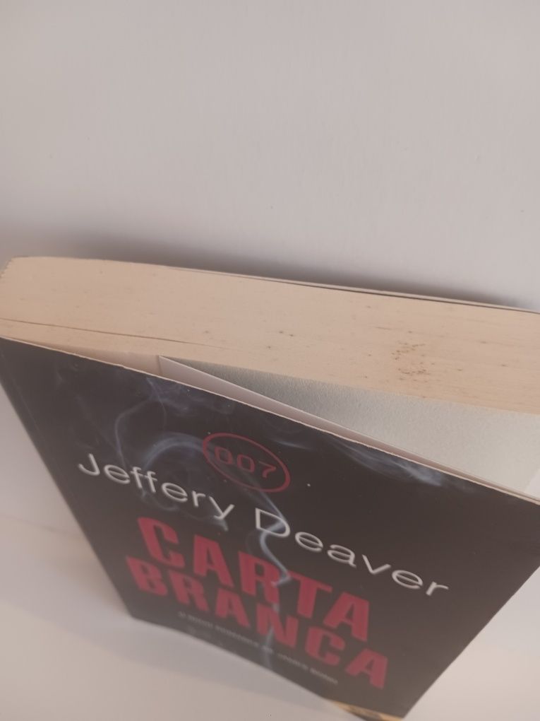 Livro 007 Carta Branca, de Jeffery Deaver - Novo