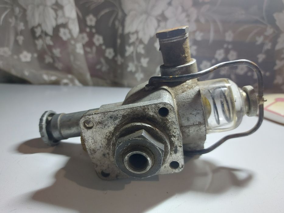 Помпа для подкачки топлива дизеля ифа