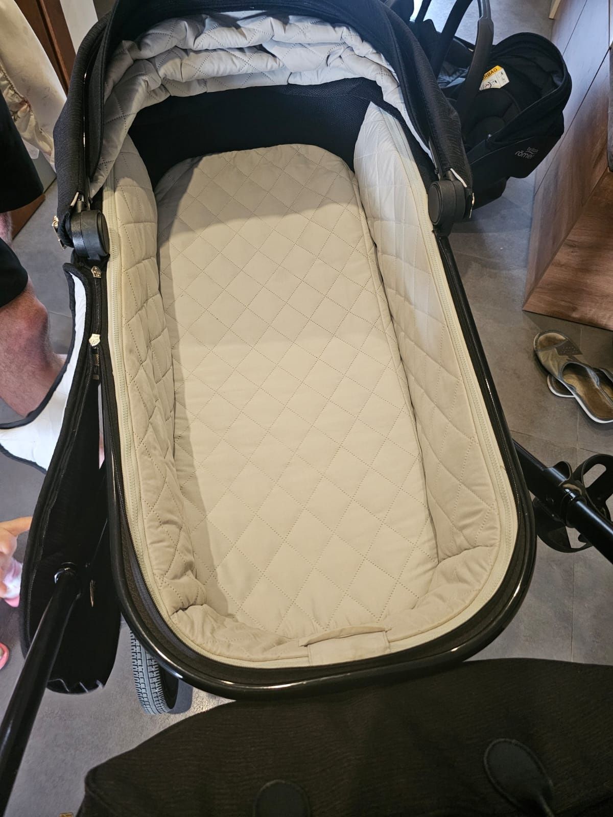 Wózek venicci tinum  black