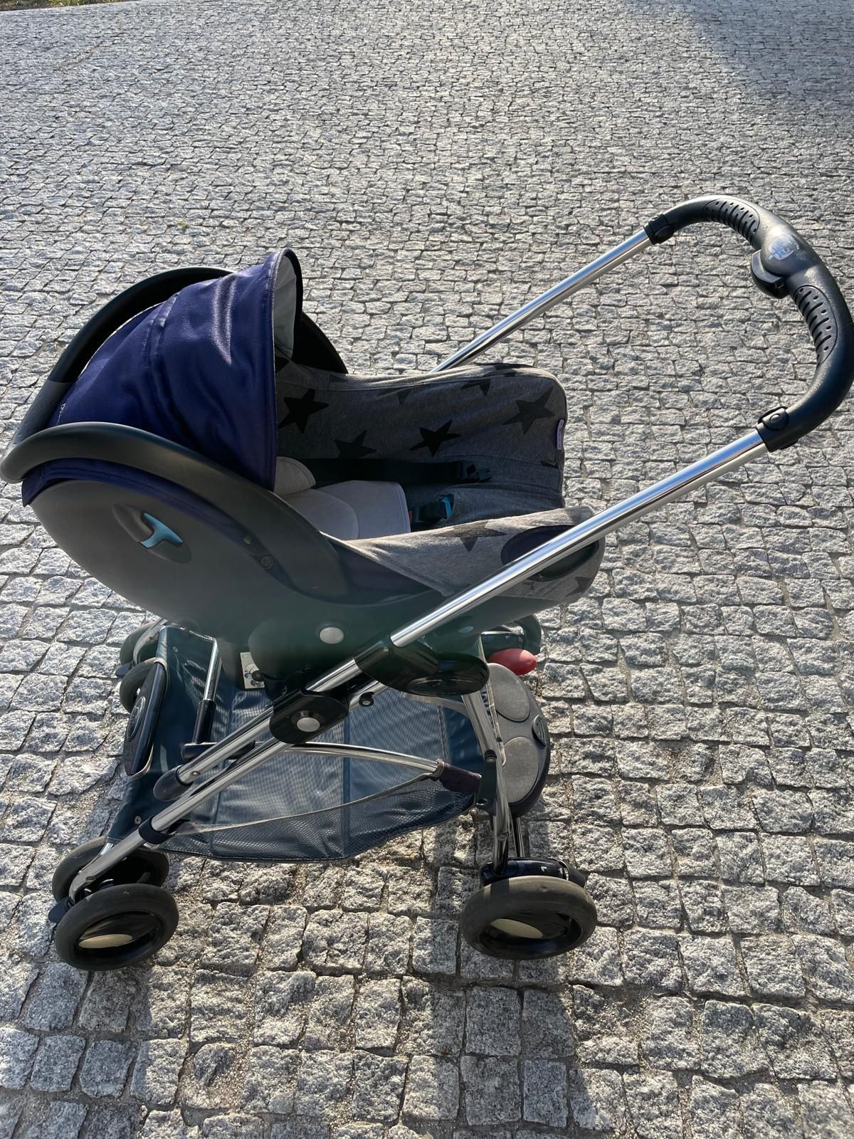 Carrinho de Bebé