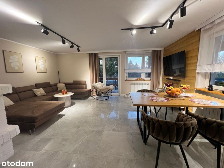 Z widokiem na jezioro !! Wysoki standard !! Piękny dom !! Duża działka