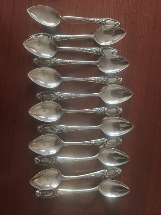 Conjunto 12 colheres de prata antigas