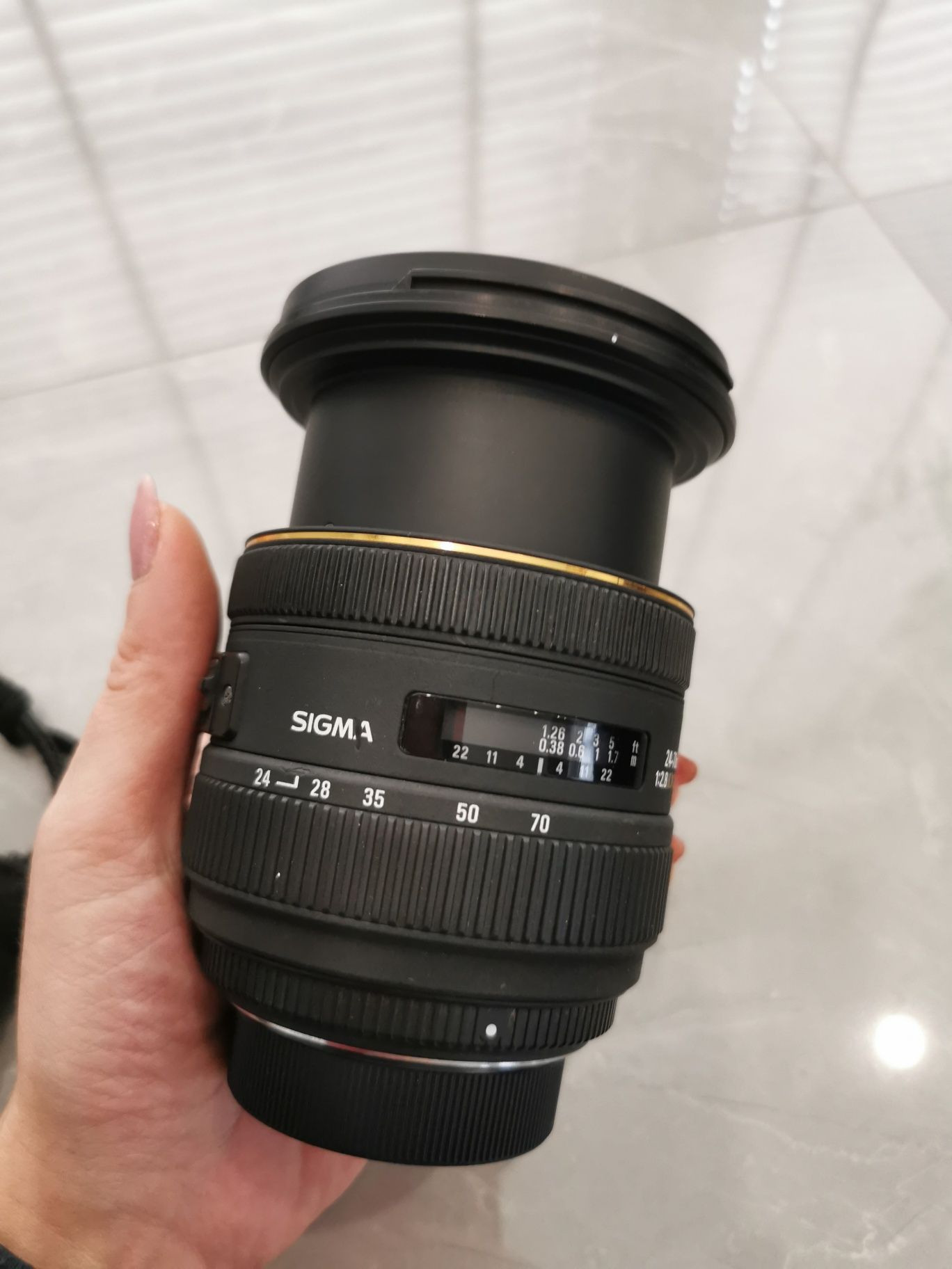 sigma 24-70 nikon F2.8 ex DG
