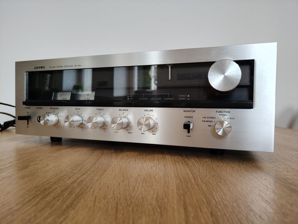 Odbiornik stereo DENON GR-330, 2x75W, nowa cena 900 dm, wyprodukowany