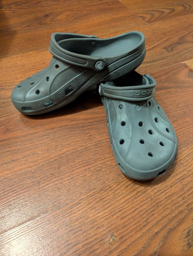 Літнє взуття Crocs