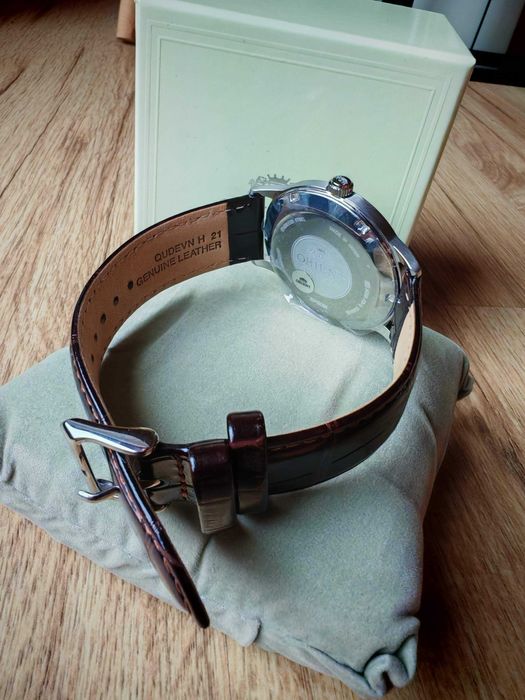 Zegarek automatyczny Orient Bambino SAC00005W0