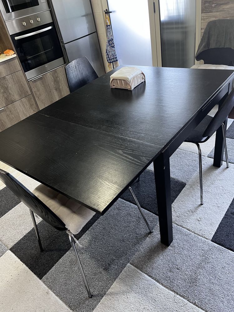 Mesa de jantar extensivel preta