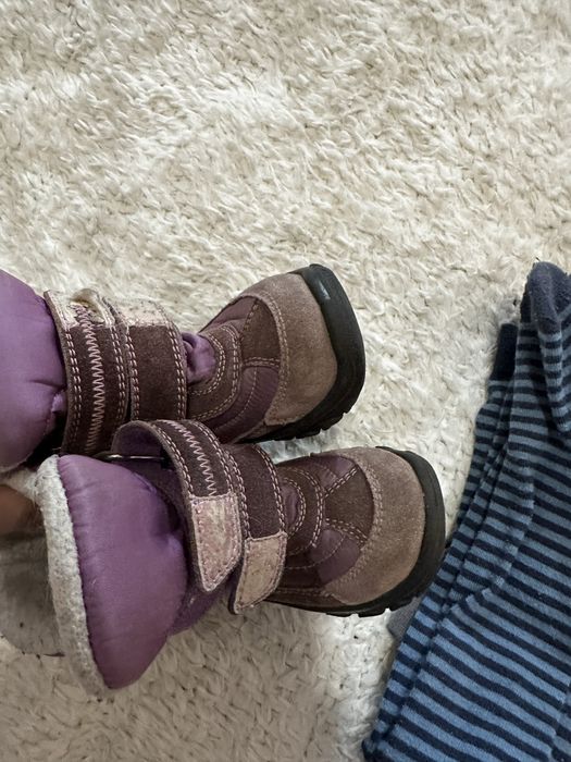 Ботинки з мембраною Gore Tex та колготи