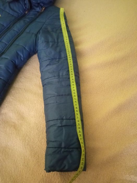 Куртка зимова жіноча.