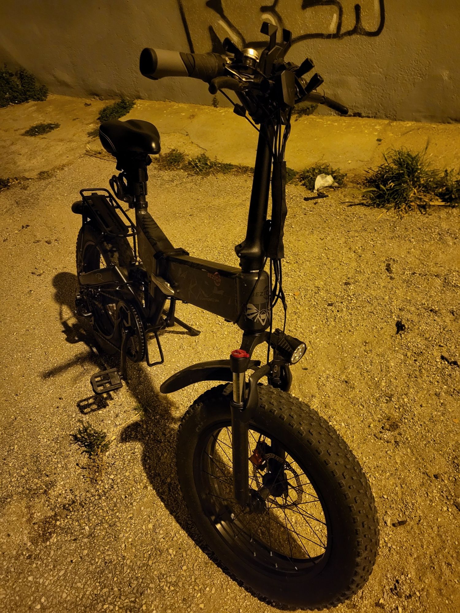 Ebike bezior xf200