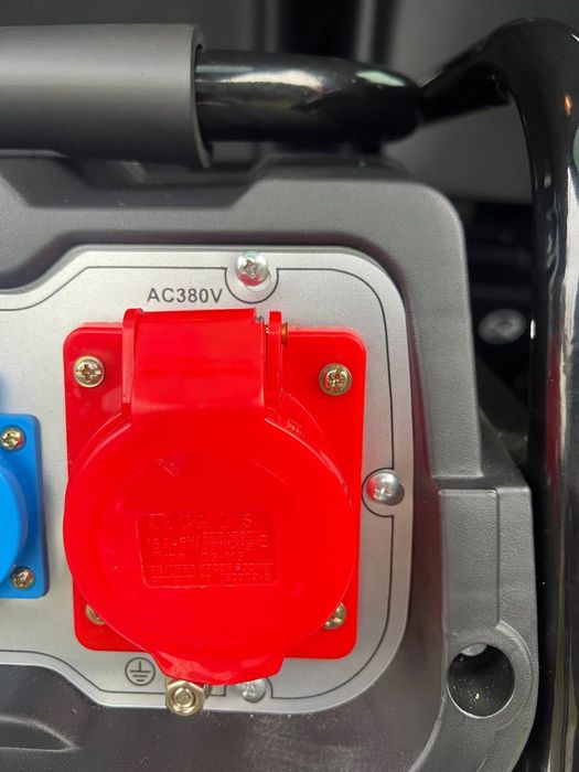 Agregat prądotwórczy ZELLTHUM ZT390THU 7.3 kW / 400 V AVR