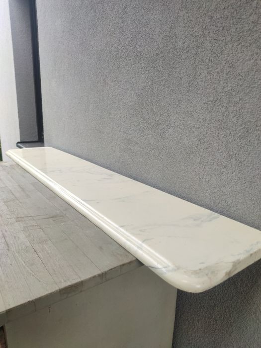 parapet cokół konglomerat marmurowy