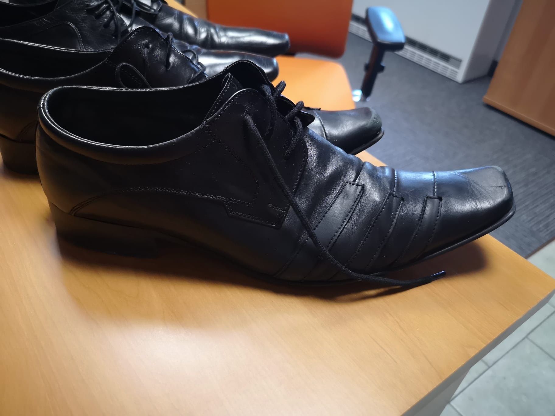 Buty eleganckie czarne Giacomo Conti buty skórzane 45