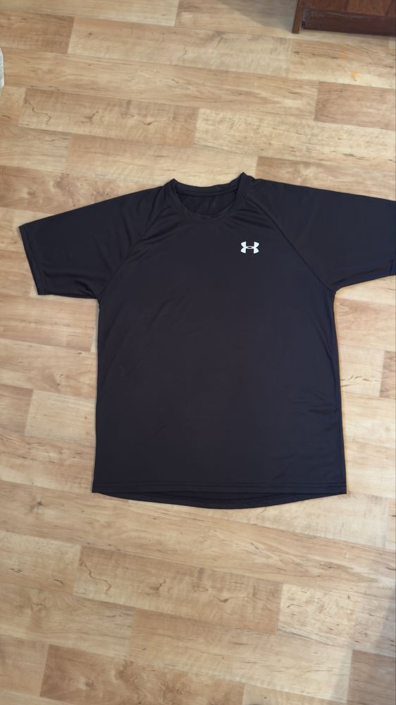 Футболка Under Armour