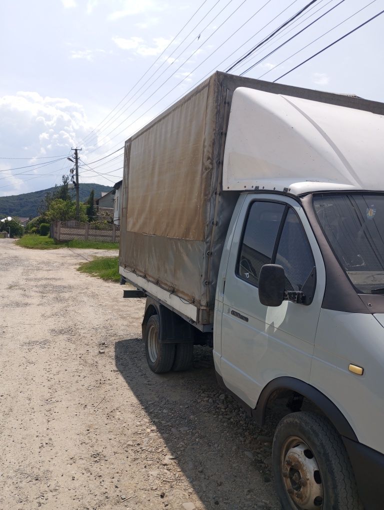 Автомобіль Газель