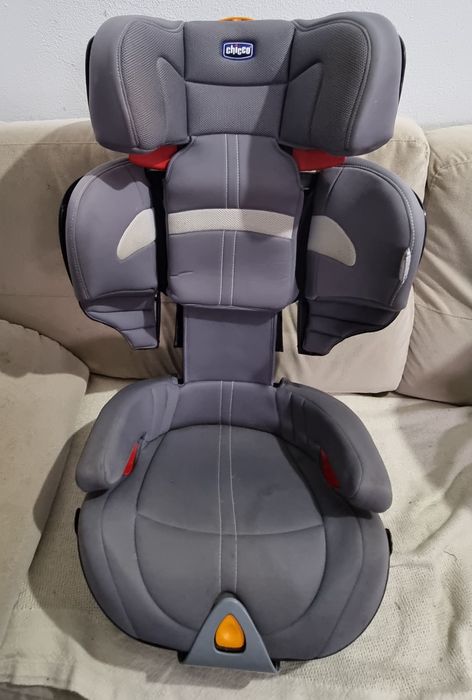 Cadeira Chico com isofix 15-36 kg