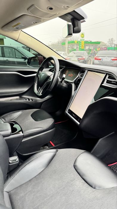 Tesla Model Тесла Модель S 2013 р 60кВт Запас ходу 300 км Автомат